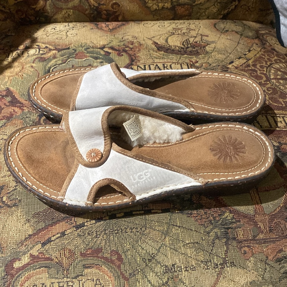 UGG SANDALS - Picture 2 of 5